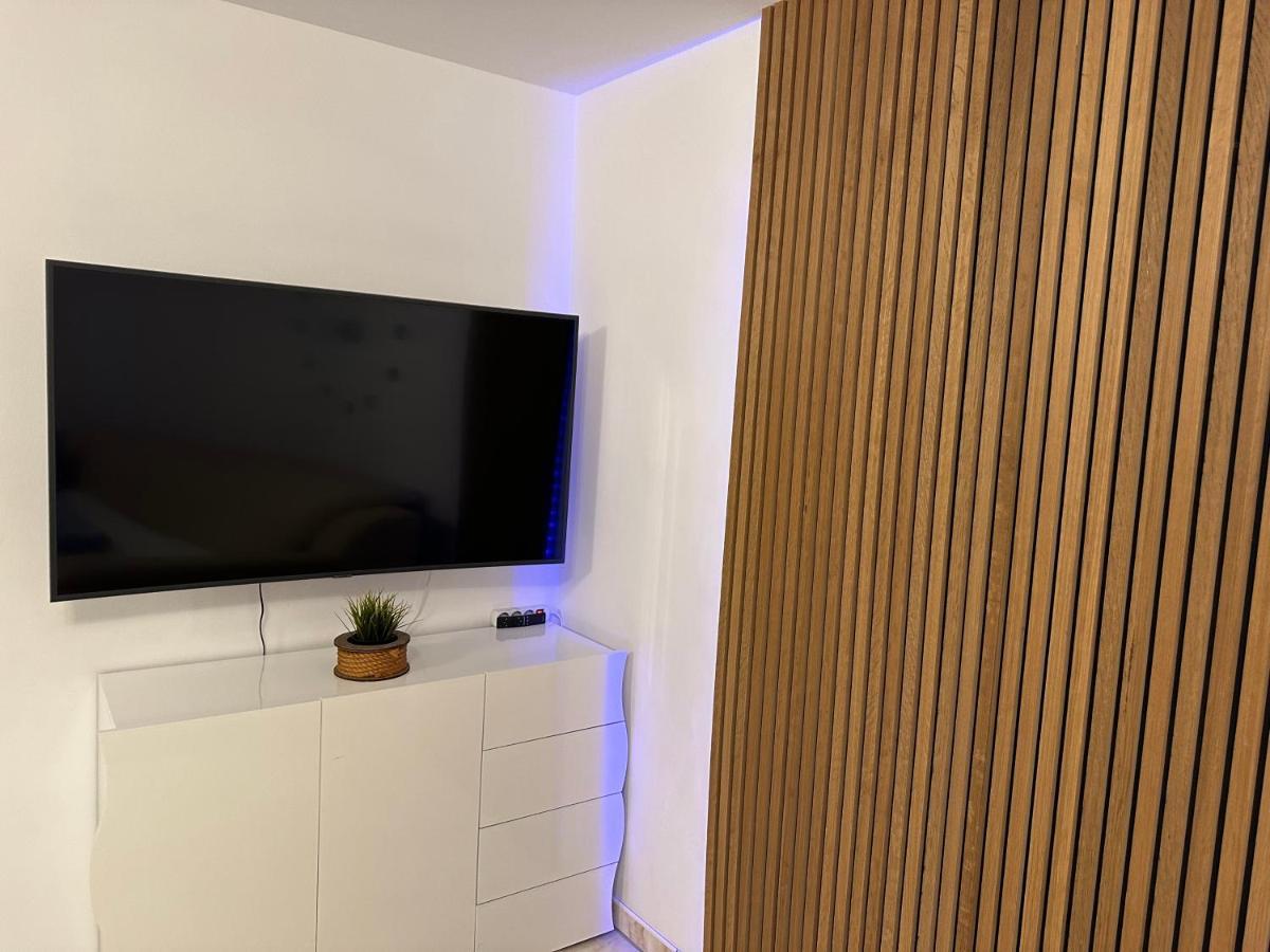 Souterrain Fewo, Europapark, Netflix, 2Xtv Apartment Mietersheim ภายนอก รูปภาพ